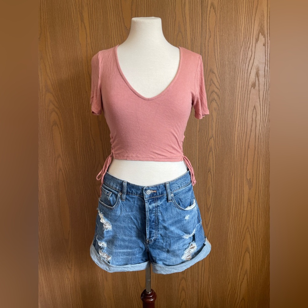 Express One Eleven Pink Crop Top
